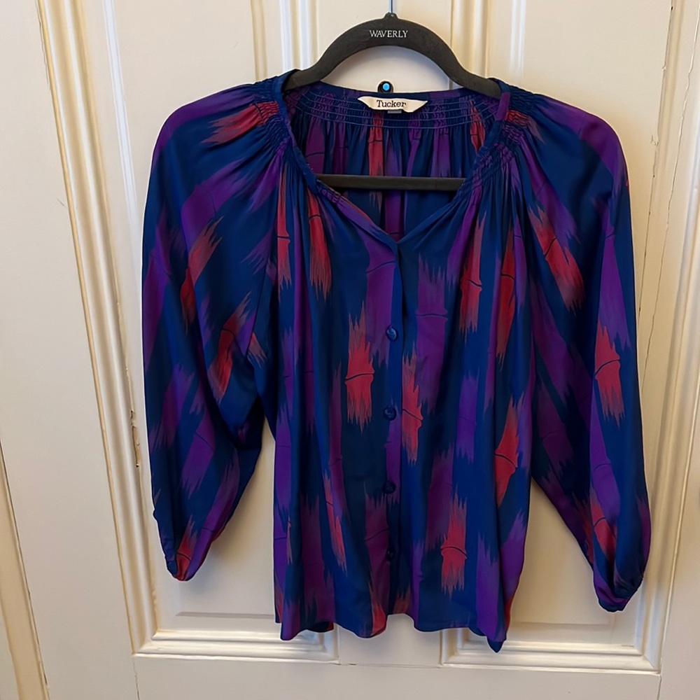 Tucker silk Blouse